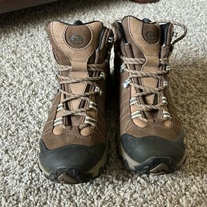Oboz Bridger Mid B-Dry - Women’s size 7